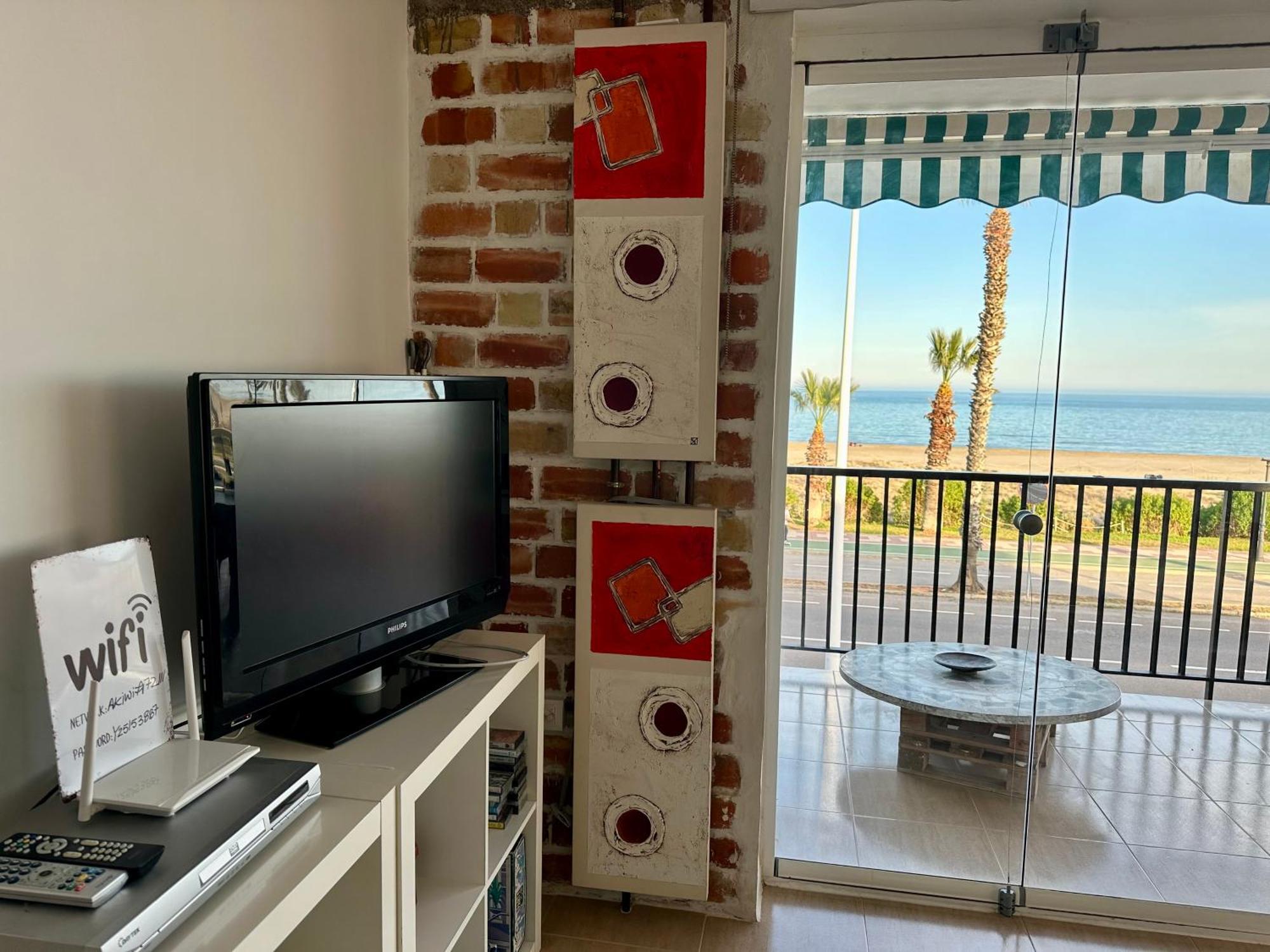 Apartamento Frente Al Mar เบนิสกัสซิม ภายนอก รูปภาพ