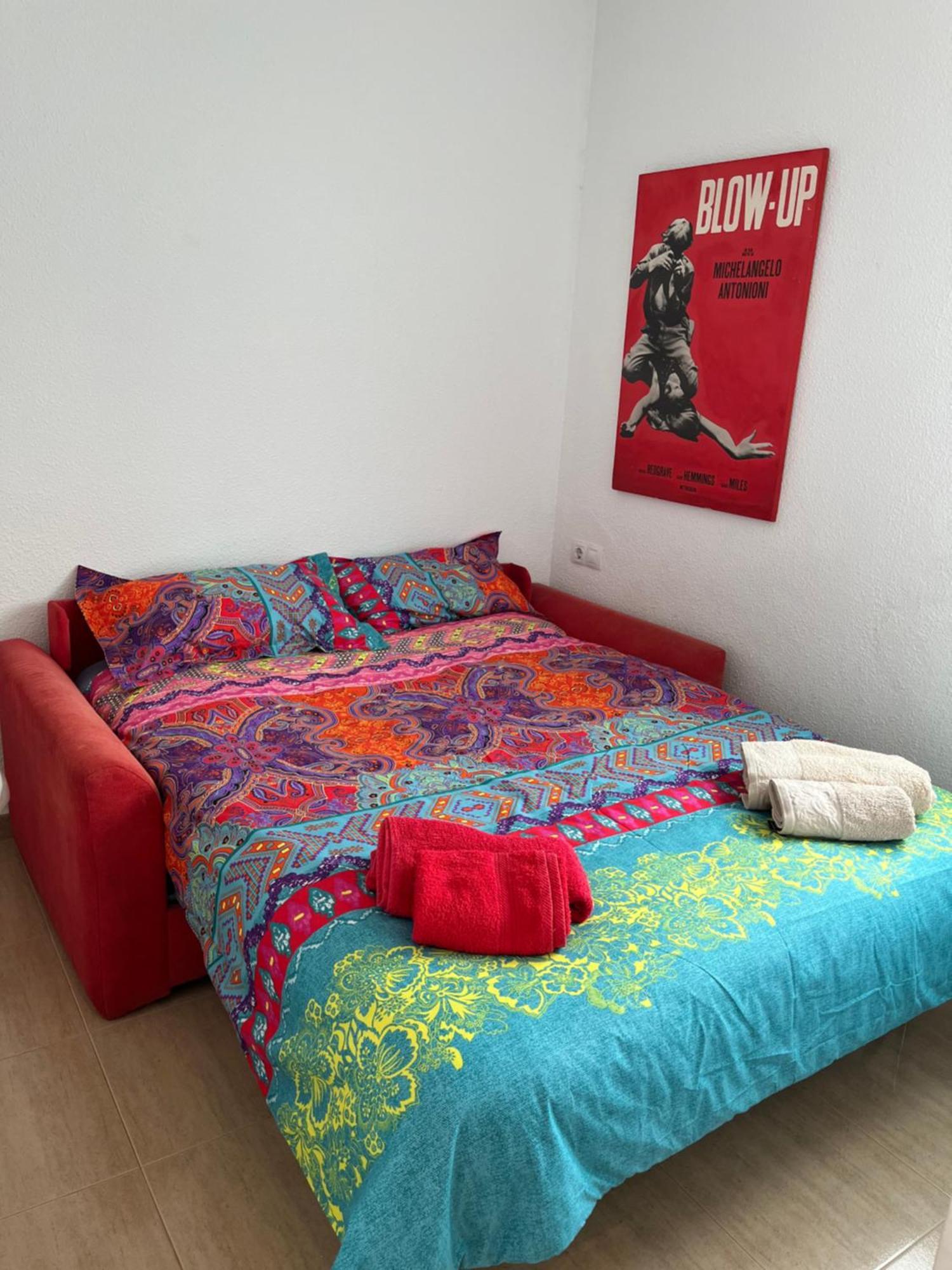 Apartamento Frente Al Mar เบนิสกัสซิม ภายนอก รูปภาพ