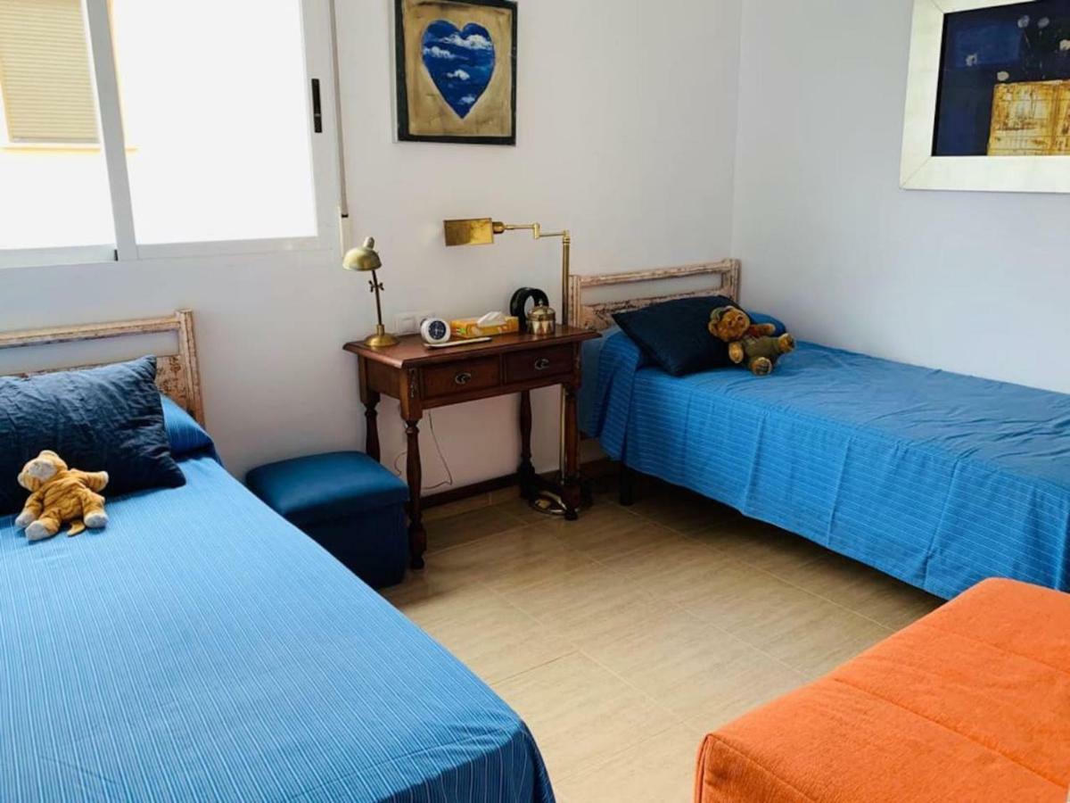 Apartamento Frente Al Mar เบนิสกัสซิม ภายนอก รูปภาพ